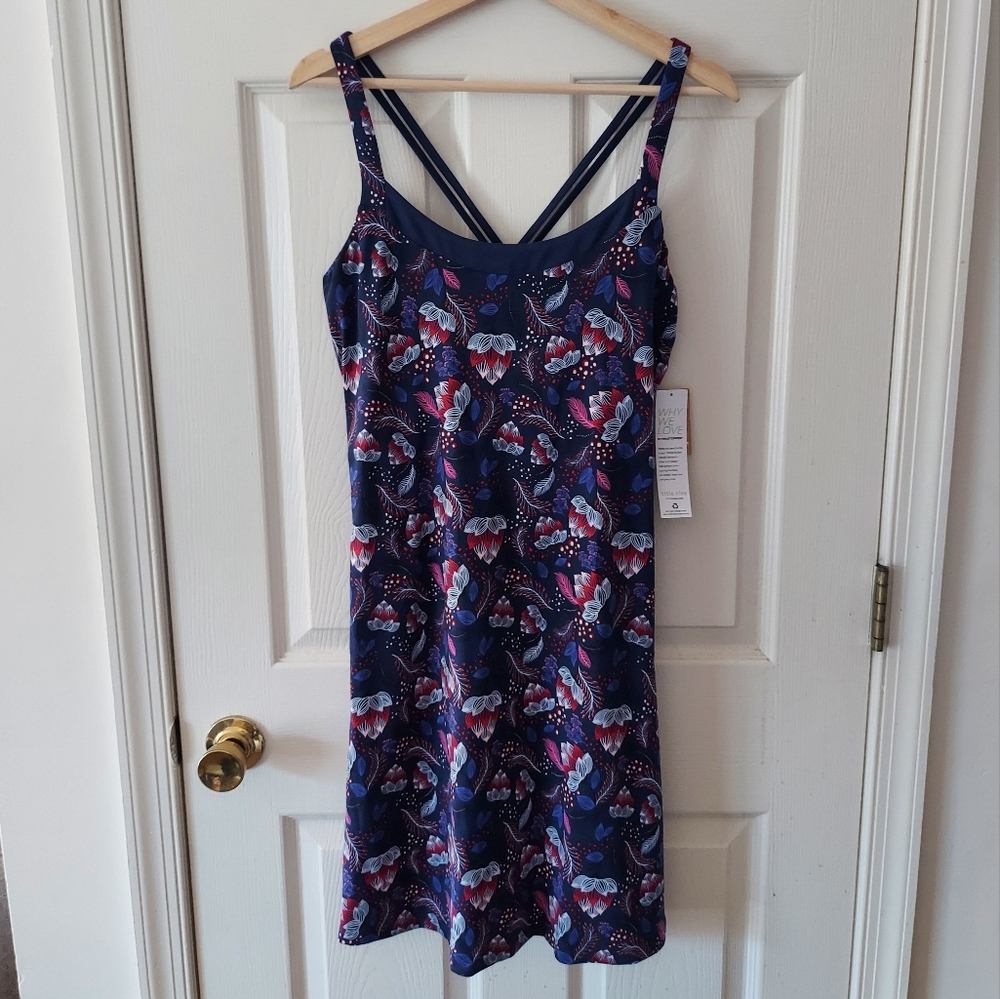 NWT Title Nine Navy Red Keukenhof Crossback Strappy Yes Dress Size Medium